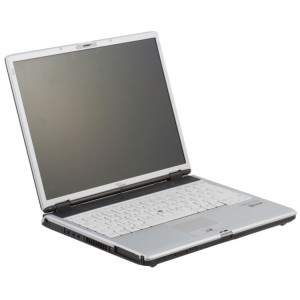 Laptop FUJITSU LIFEBOOK V5505 LCD 15.4", Intel Core 2 Duo T7300 2.00GHz, 4GB DDR2, 250GB, DVDRW, WIFI